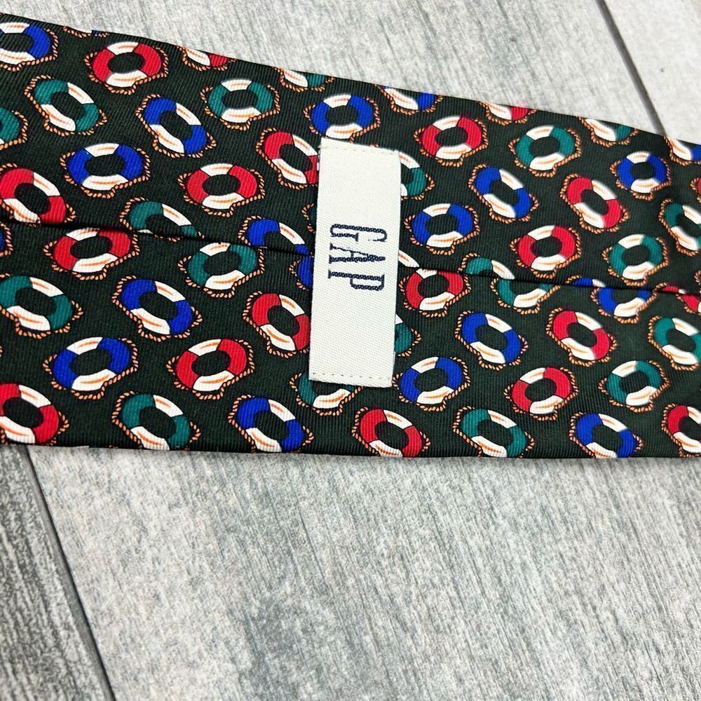 Gap life reserver ring printed tie - Picture 5 of 5